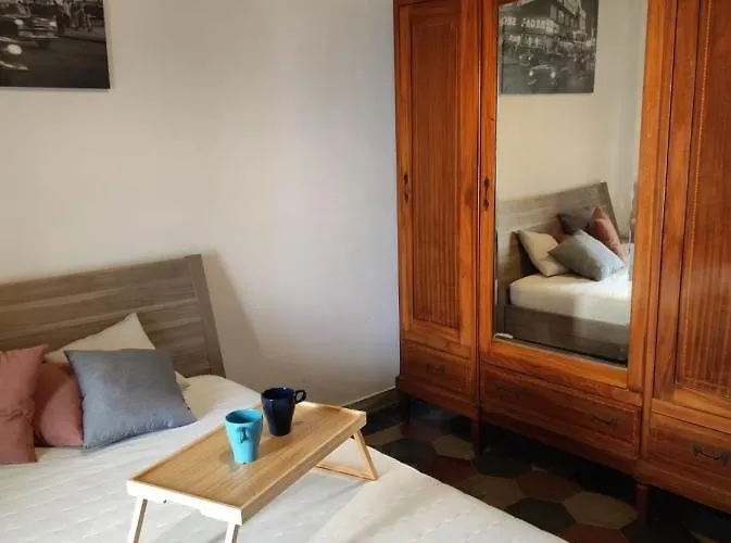 La Maison B8 Apartment